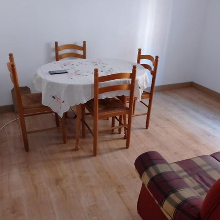 Habitacion En Piso Compartido Madrid Eksteriør bilde