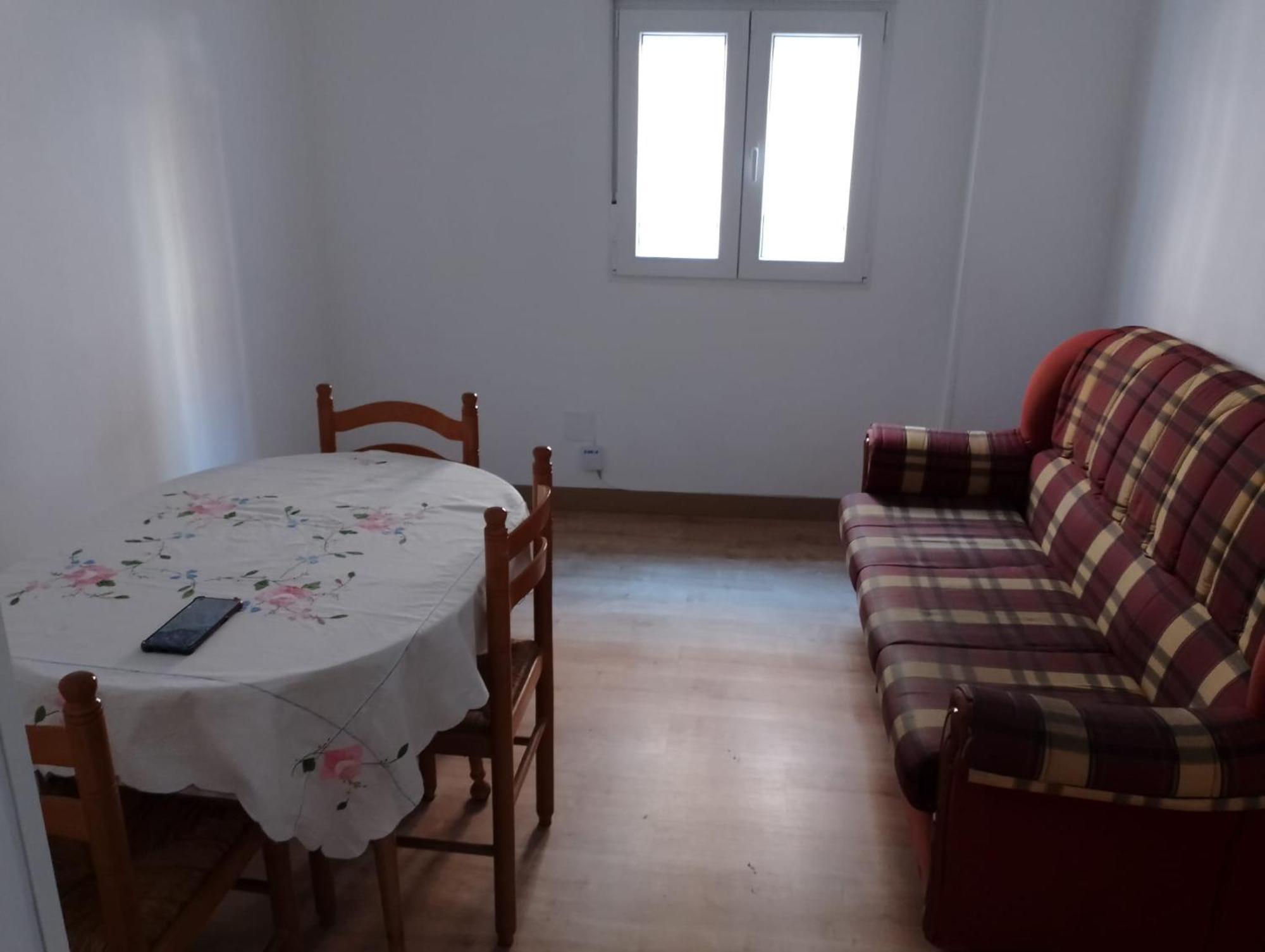 Habitacion En Piso Compartido Madrid Eksteriør bilde